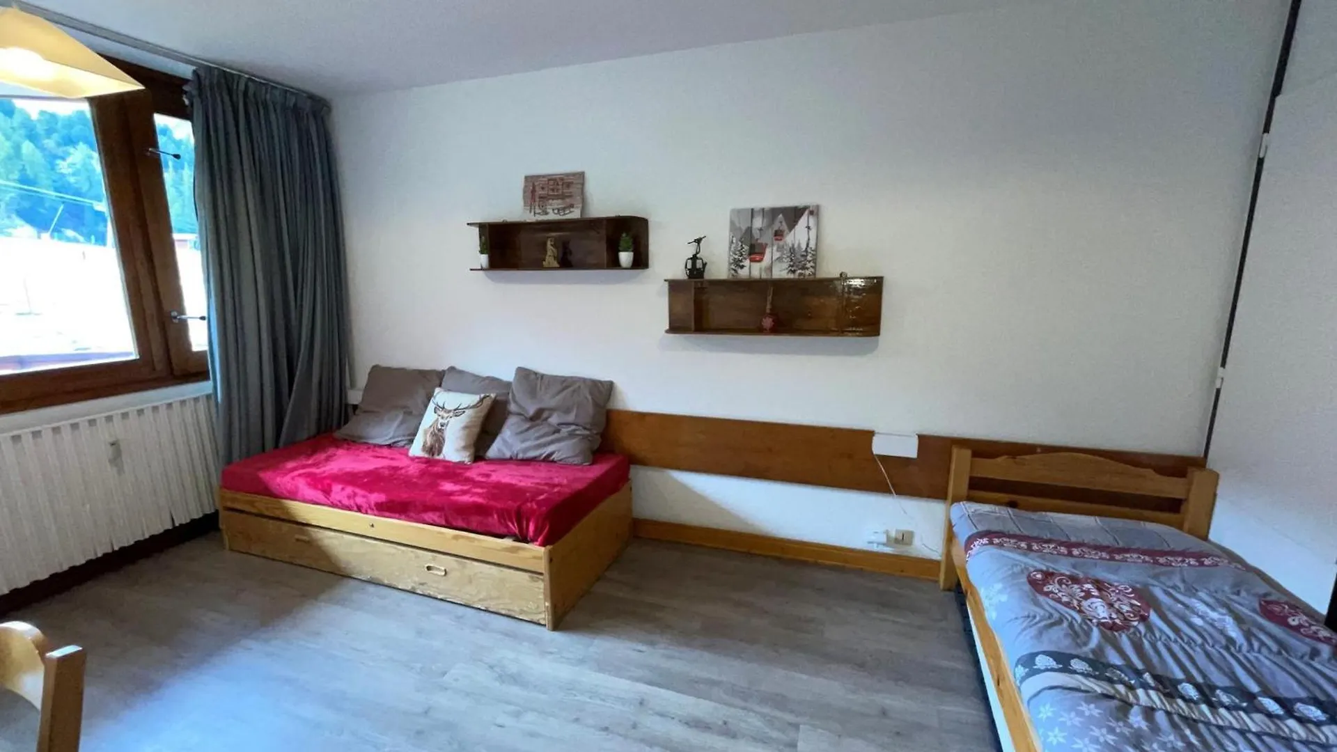 Studio Lumineux Avec Balcon Et Acces Direct Aux Pistes, Casier A Skis - Fr-1-181-2650 La Plagne-Tarentaise Apartment